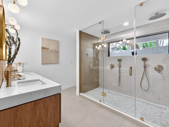 7865 SW 183rd Ter, Palmetto Bay FL 33157