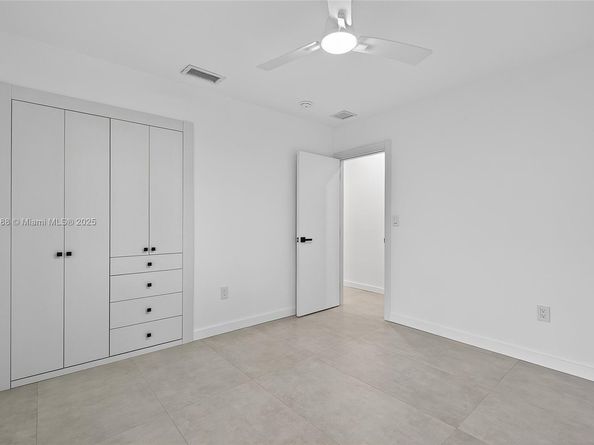 7865 SW 183rd Ter, Palmetto Bay FL 33157