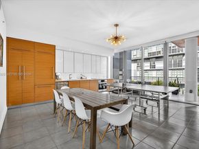 250 NW 24th St 4A, Miami FL 33127