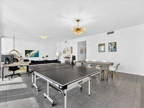 250 NW 24th St 4A, Miami FL 33127