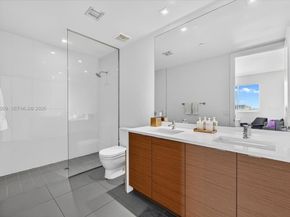 250 NW 24th St 4A, Miami FL 33127