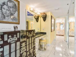 1717 N Bayshore Dr. A3451, Miami FL 33132