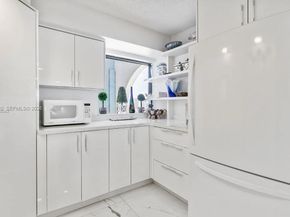 1717 N Bayshore Dr. A3451, Miami FL 33132