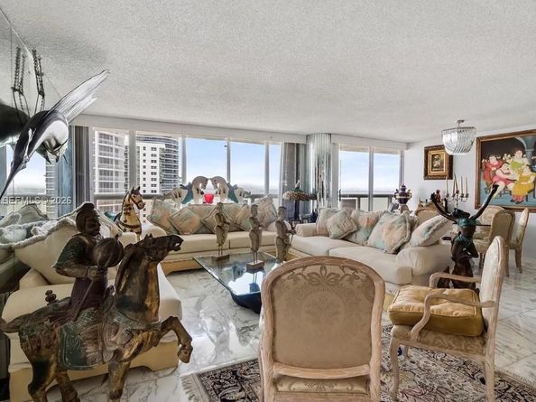 1717 N Bayshore Dr. A3451, Miami FL 33132