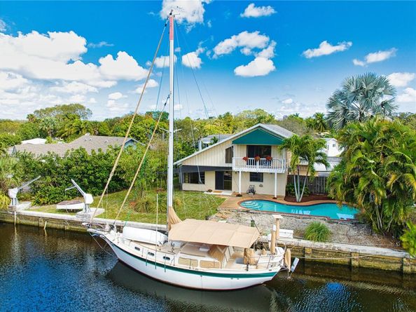 1613 SW 17th Ave, Fort Lauderdale FL 33312