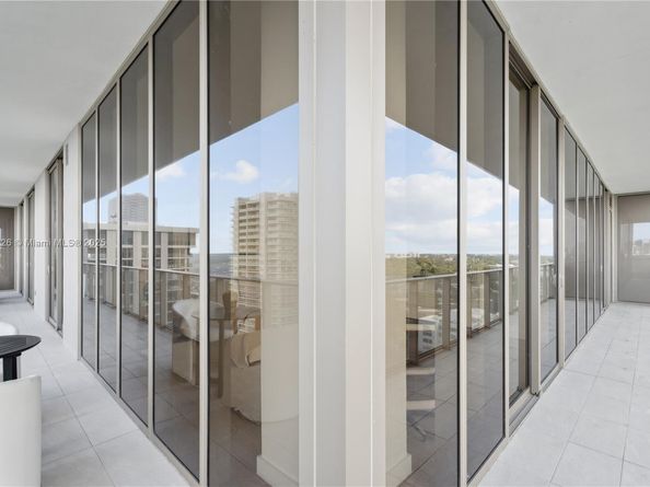 2678 Tigertail Ave 1202, Miami FL 33133