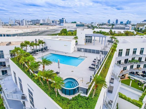 2001 Meridian Ave 404, Miami Beach FL 33139
