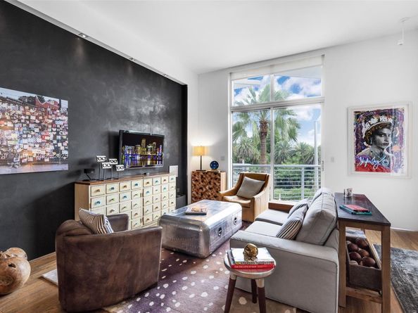 2001 Meridian Ave 404, Miami Beach FL 33139