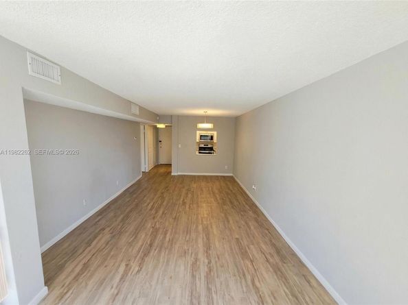 210 172nd St 234, Sunny Isles Beach FL 33160