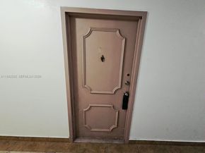 210 172nd St 234, Sunny Isles Beach FL 33160