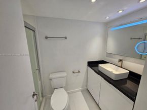 18051 Biscayne Blvd 1704, Aventura FL 33160