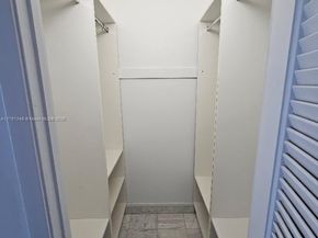 18051 Biscayne Blvd 1704, Aventura FL 33160