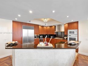 6000 Island Blvd 2406, Aventura FL 33160