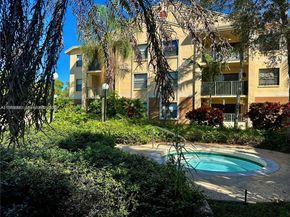 9999 Summwebreeze  Dr 101, Sunrise FL 33322