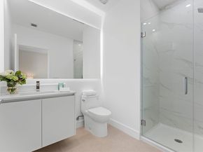 700 NE 24rd St PH5802, Miami FL 33137