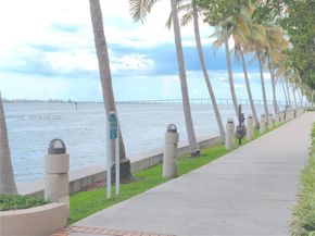 540 Brickell Key Dr 414, Miami FL 33131