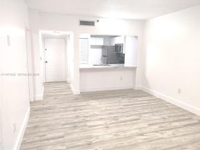 540 Brickell Key Dr 414, Miami FL 33131