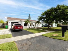 11145 NW 27th St, Sunrise FL 33322