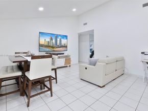 11145 NW 27th St, Sunrise FL 33322