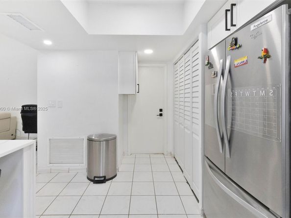 11145 NW 27th St, Sunrise FL 33322