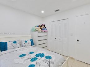 11145 NW 27th St, Sunrise FL 33322