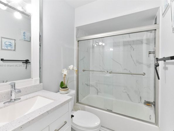 11145 NW 27th St, Sunrise FL 33322