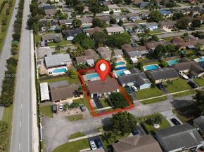 11145 NW 27th St, Sunrise FL 33322