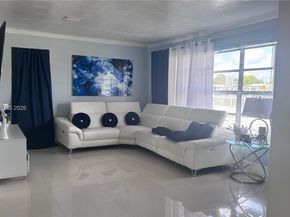 4440 NW 178th St, Miami Gardens FL 33055