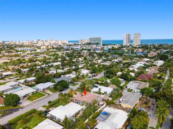 2580 SE 2nd Ct, Pompano Beach FL 33062