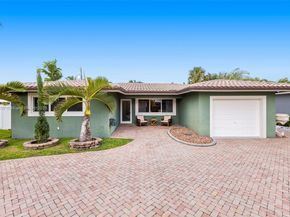 2580 SE 2nd Ct, Pompano Beach FL 33062