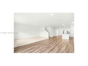 9719 N New River Canal Rd 308, Plantation FL 33324