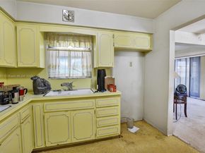 4315 W Park Rd, Hollywood FL 33021