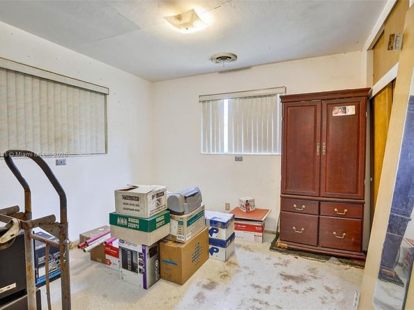 4315 W Park Rd, Hollywood FL 33021