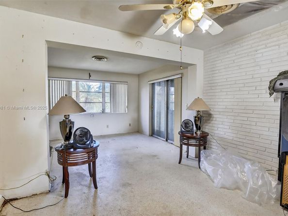 4315 W Park Rd, Hollywood FL 33021