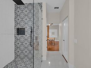624 Stanton Dr, Weston FL 33326
