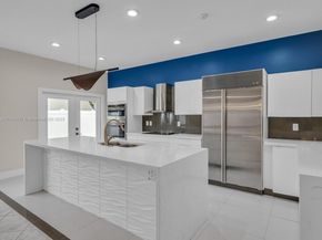 624 Stanton Dr, Weston FL 33326