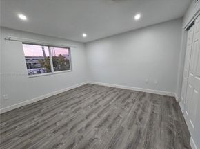 55 E 4th St 302, Hialeah FL 33010