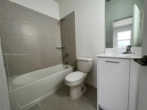 12285 NW 24th Pl, Miami FL 33167