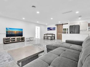 2112 N 14th ter, Hollywood FL 33020