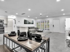 2112 N 14th ter, Hollywood FL 33020