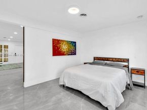 2112 N 14th ter, Hollywood FL 33020