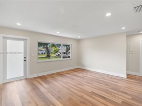 6881 Harding St, Hollywood FL 33024