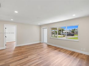 6881 Harding St, Hollywood FL 33024