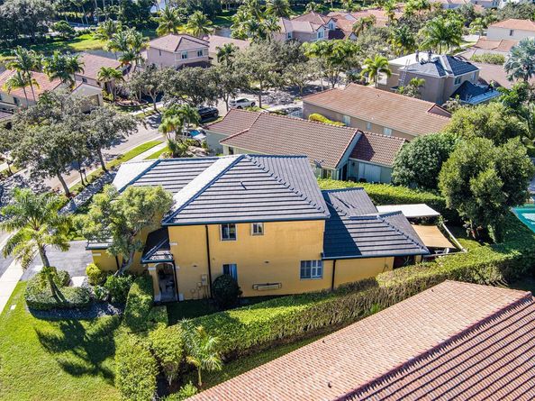 1280 Majesty Ter, Weston FL 33327