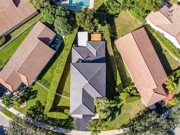 1280 Majesty Ter, Weston FL 33327