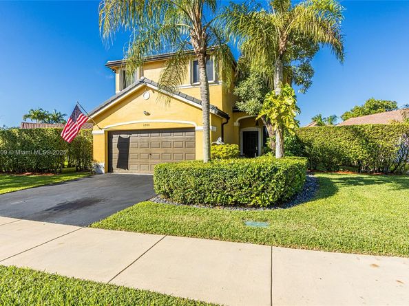 1280 Majesty Ter, Weston FL 33327