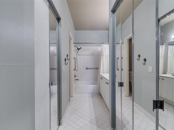 1280 Majesty Ter, Weston FL 33327