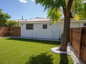 3045 SW 21st St, Miami FL 33145