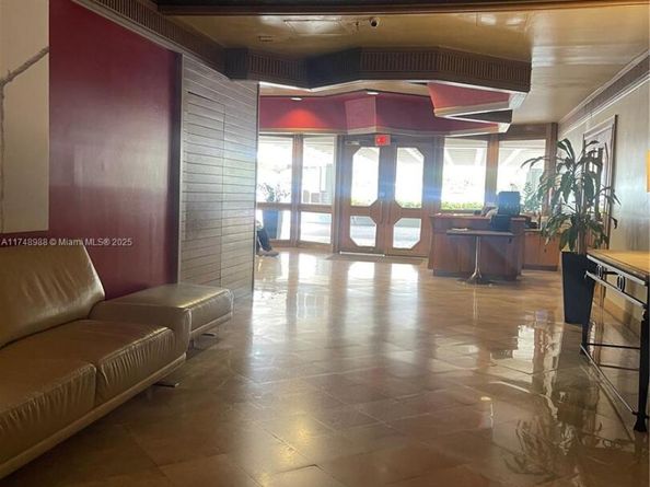 2501 Brickell Av 201, Miami FL 33129