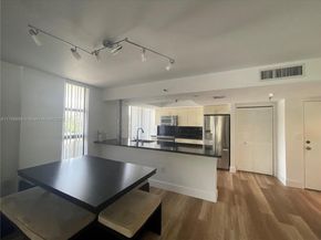 2501 Brickell Av 201, Miami FL 33129